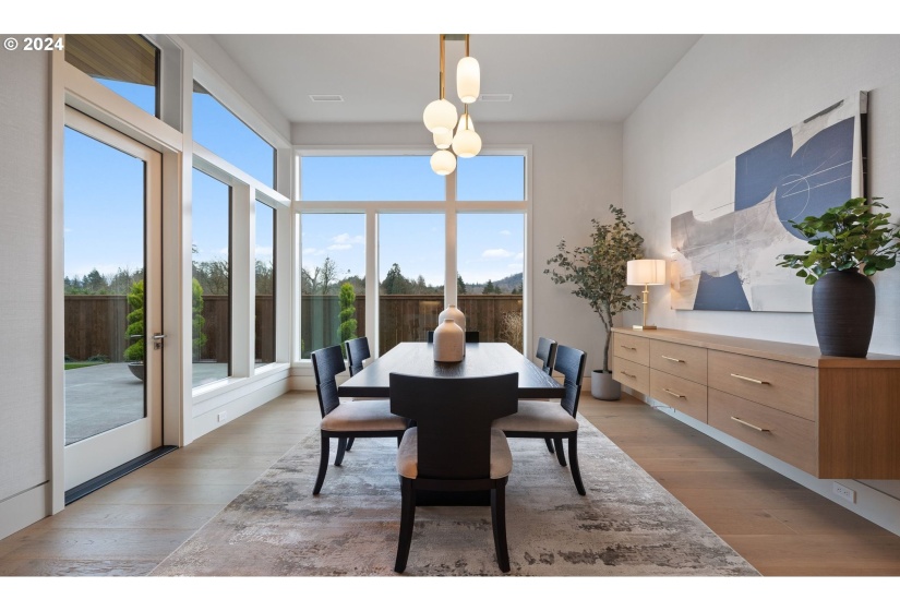 4 Bedrooms Bedrooms, 9 Rooms Rooms,3 BathroomsBathrooms,Single Family Residence,For Sale,0,785890941