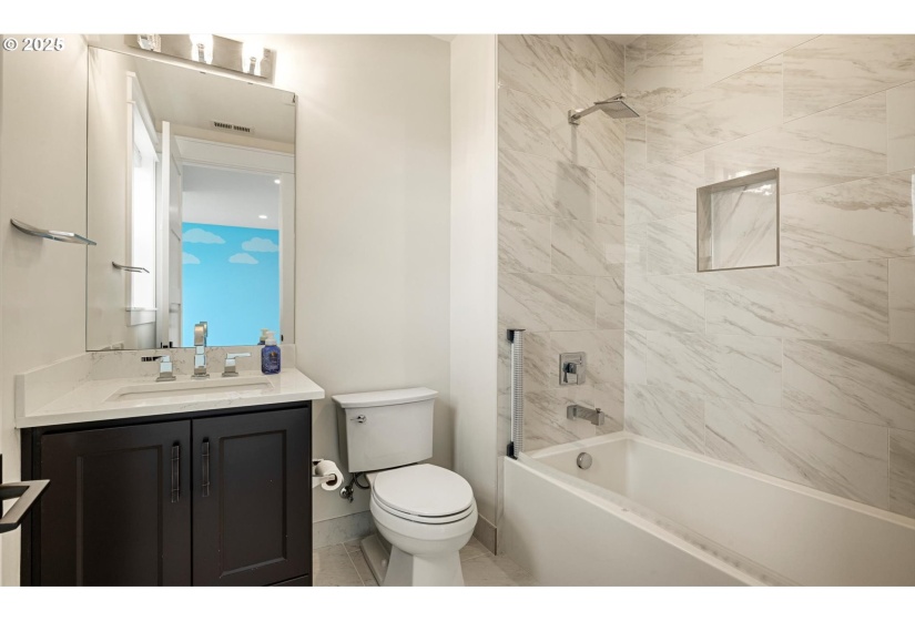 900 NW 216TH ST, Ridgefield, 6 Bedrooms Bedrooms, ,7.1 BathroomsBathrooms,Residential,For Sale,216TH,0,144162376